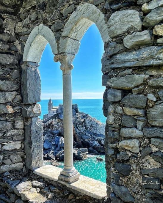 La Terrazza Sul Golfo Dei Poeti Con Vista Mare Lejlighed Pitelli Eksteriør billede