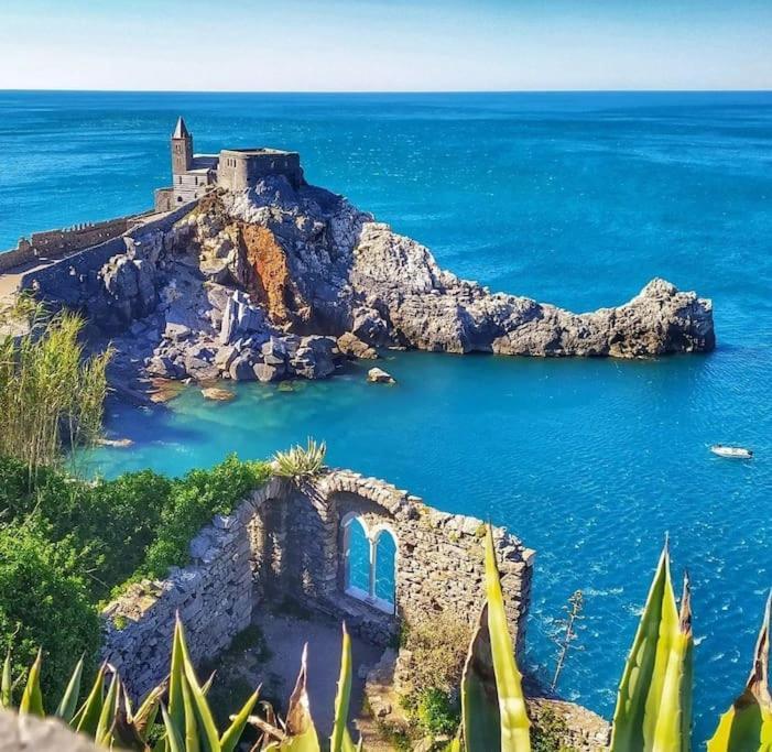La Terrazza Sul Golfo Dei Poeti Con Vista Mare Lejlighed Pitelli Eksteriør billede