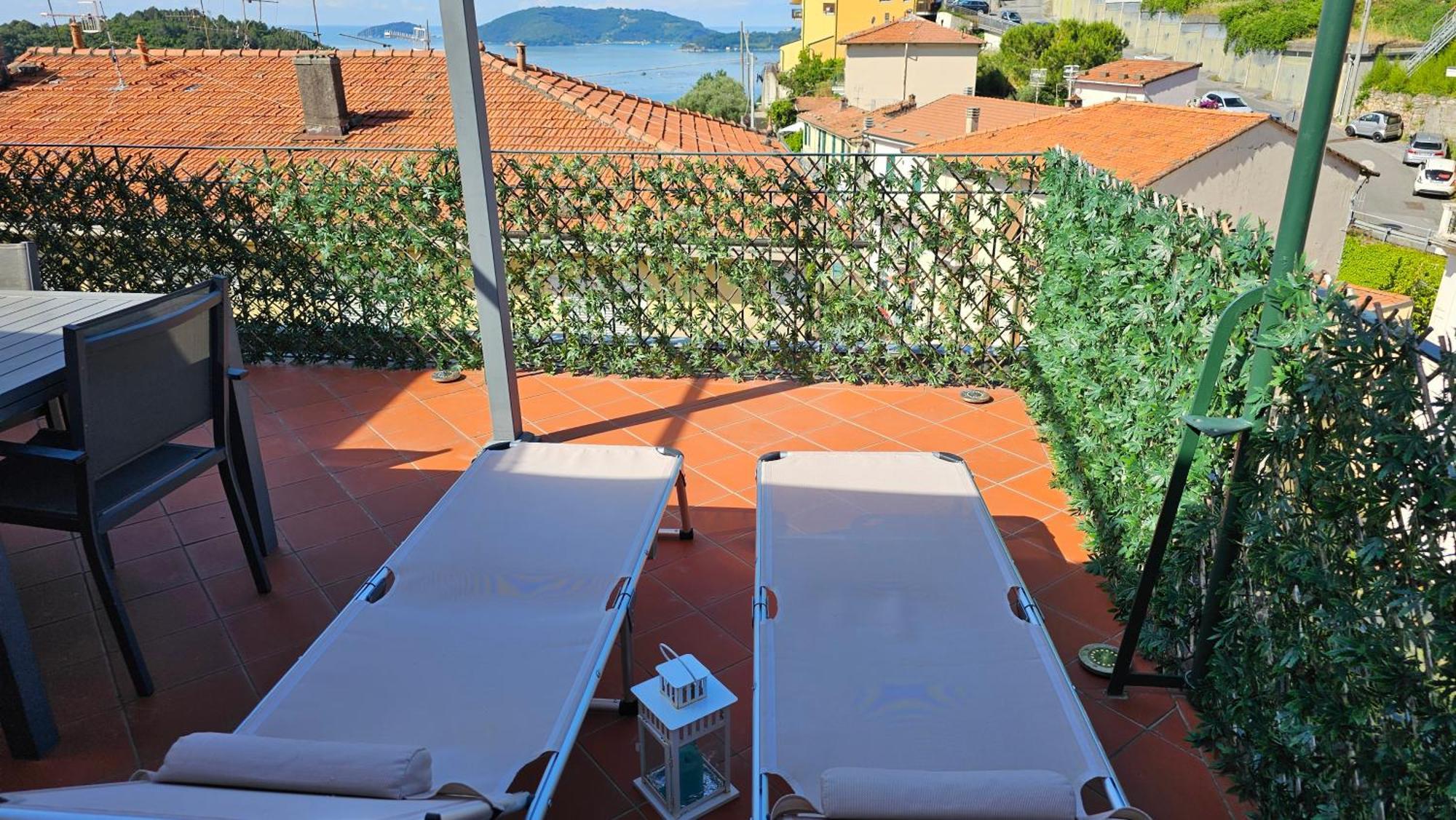 La Terrazza Sul Golfo Dei Poeti Con Vista Mare Lejlighed Pitelli Eksteriør billede
