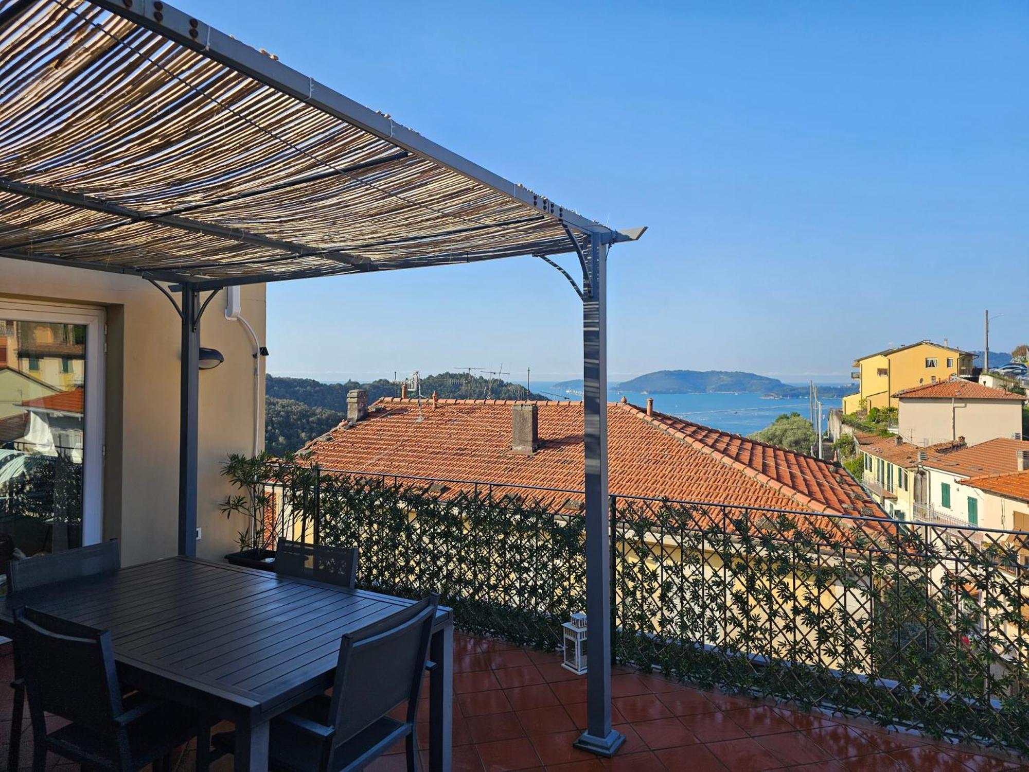 La Terrazza Sul Golfo Dei Poeti Con Vista Mare Lejlighed Pitelli Eksteriør billede